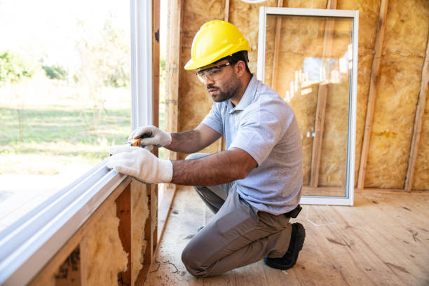 Best Insulation Removal  in Bloomfield, IN